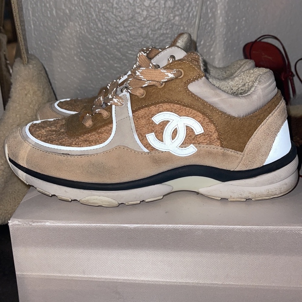 Chanel Nude Trainer